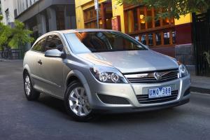 Holden Astra 3-Door Coupe 2007 года